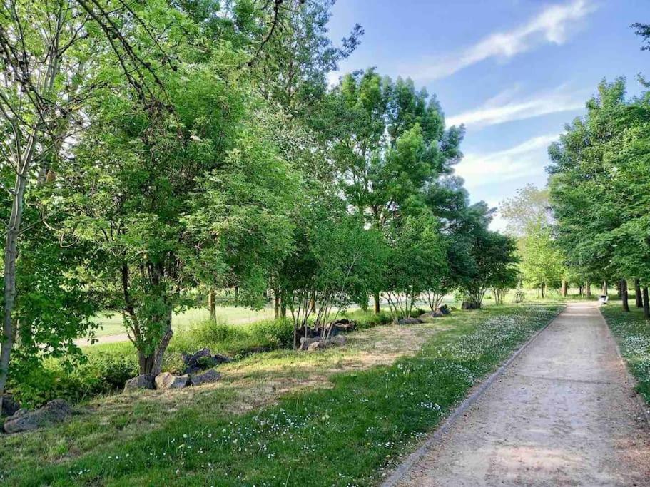 Le Domaine Reserve , Parking Et Ecrin De Verdure Amiens Buitenkant foto